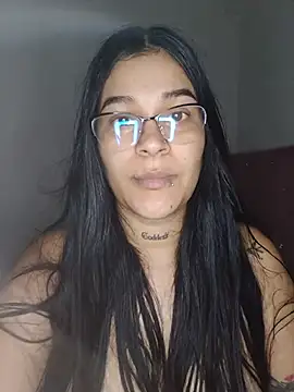 Snapshot of MamiRica25 chatting on June 29, 2026, 11:54 am MamiRica25 online show from June 29, 2026, 11:54 am