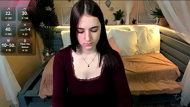 Snapshot of Maya_Winters chatting on July 2, 2026, 12:33 pm Maya Winters online show from July 2, 2026, 12:33 pm