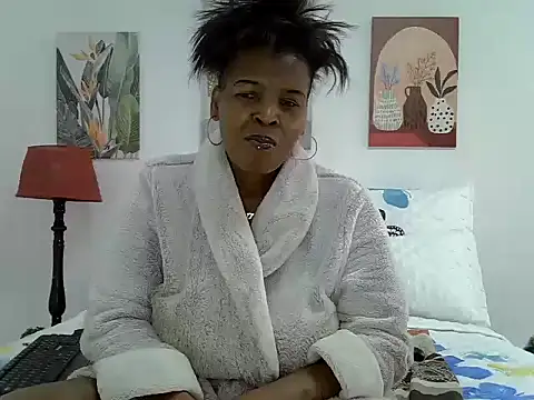 Snapshot of BlackBeautyJuXx chatting on May 31, 2026, 9:49 am BlackBeautyJuXx online show from May 31, 2026, 9:49 am