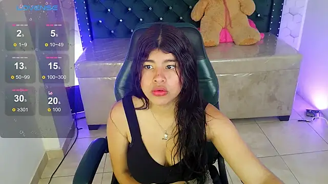 Snapshot of Mia_kittie_m chatting on May 14, 2026, 7:20 pm Mia kittie m online show from May 14, 2026, 7:20 pm