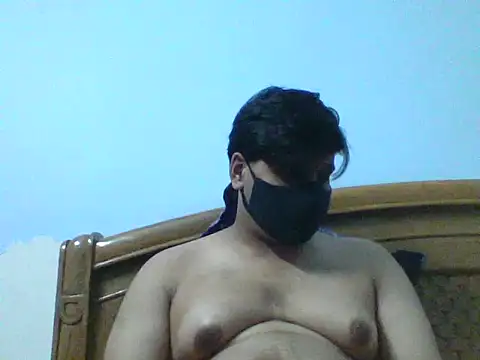 Ash Naked online show from June 16, 2026, 5:04 pm