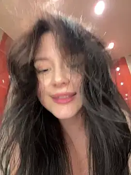 EvaHearts online show from May 19, 2026, 1:56 am