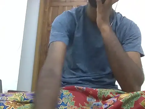 Snapshot of Ijus12 chatting on May 9, 2026, 2:55 pm Ijus12 online show from May 9, 2026, 2:55 pm
