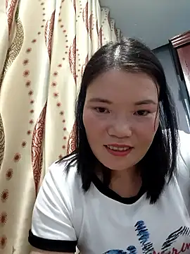 -Trici- online show from May 20, 2026, 7:20 pm
