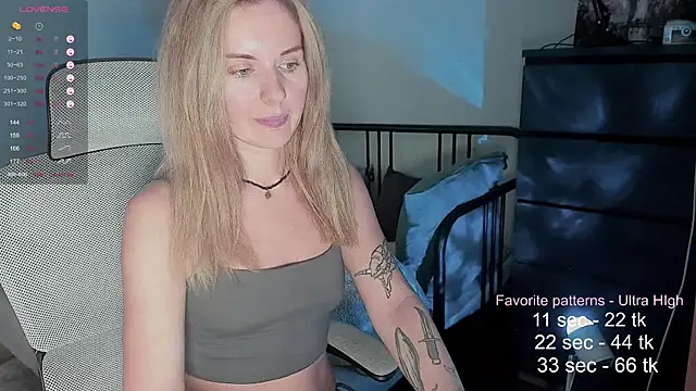 KiraSigmaMeow online show from May 31, 2026, 3:08 pm