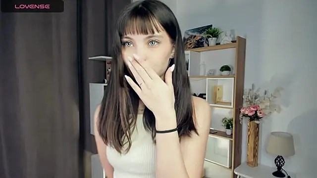 Snapshot of LupitaSolt chatting on May 28, 2026, 8:11 am LupitaSolt online show from May 28, 2026, 8:11 am