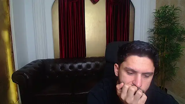 TroyWadee online show from May 29, 2026, 4:32 am