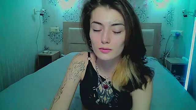Snapshot of HarrisLola chatting on May 30, 2026, 3:42 pm HarrisLola online show from May 30, 2026, 3:42 pm