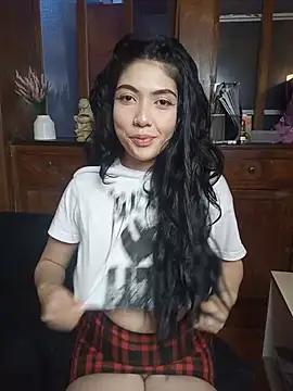 Snapshot of Agnes_cox chatting on May 26, 2026, 11:01 pm Agnes cox online show from May 26, 2026, 11:01 pm