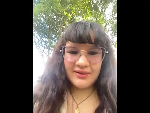 SOFTBERRY  online show from July 24, 2026, 7:34 pm