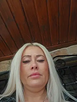 MILFBARBY online show from November 13, 2025, 8:13 am