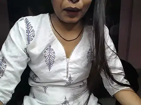 Snapshot of Mahi_Verma chatting on May 27, 2026, 7:27 am Mahi Verma online show from May 27, 2026, 7:27 am