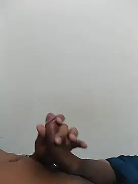 Snapshot of Dante_Rex chatting on May 14, 2026, 5:42 pm Dante Rex online show from May 14, 2026, 5:42 pm