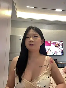 shuyuanli445 online show from May 25, 2026, 8:31 am