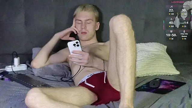 Tommy CrashXXX online show from July 8, 2026, 12:15 am