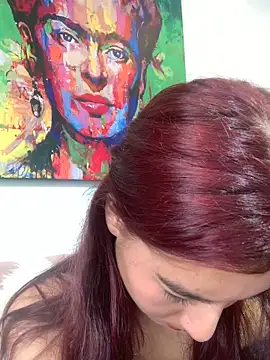 Snapshot of EveRave_Pink chatting on May 29, 2026, 3:54 pm EveRave Pink online show from May 29, 2026, 3:54 pm