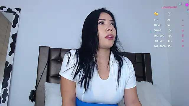 Snapshot of Asian_wong chatting on May 27, 2026, 6:05 pm Asian wong online show from May 27, 2026, 6:05 pm