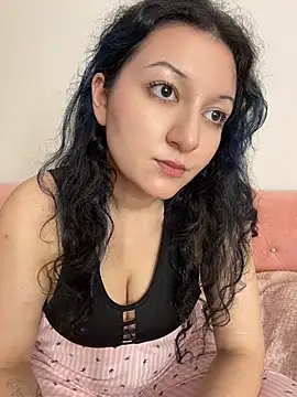 Lulu Lu online show from July 11, 2026, 5:37 pm