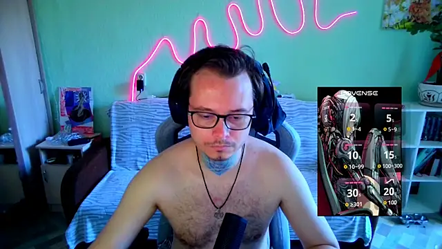 Snapshot of MeLanXolik chatting on June 29, 2026, 11:54 am MeLanXolik online show from June 29, 2026, 11:54 am