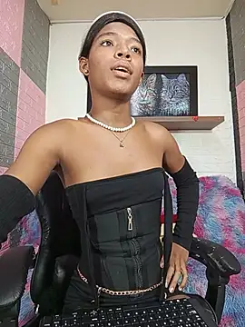 Liss Love1 online show from July 22, 2026, 3:31 am