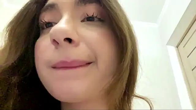 Rosie Sweety online show from July 10, 2026, 5:26 pm