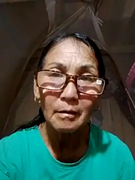 Snapshot of Magy-006 chatting on May 19, 2026, 1:50 pm Magy-006 online show from May 19, 2026, 1:50 pm