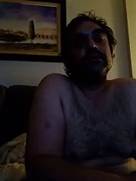 Snapshot of Rogi89 chatting on May 27, 2026, 7:11 pm Rogi89 online show from May 27, 2026, 7:11 pm