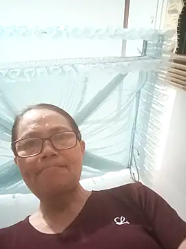 Snapshot of Vieekee chatting on May 20, 2026, 1:17 pm Vieekee online show from May 20, 2026, 1:17 pm