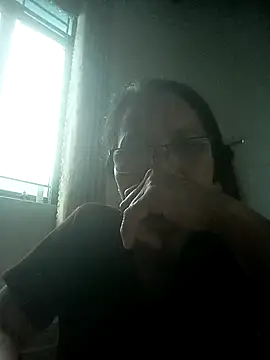 Snapshot of Vieekee chatting on May 21, 2026, 1:34 am Vieekee online show from May 21, 2026, 1:34 am