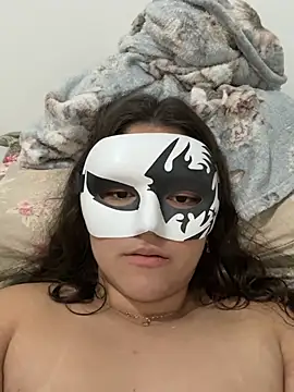 cherrybr01 online show from August 3, 2026, 1:37 am
