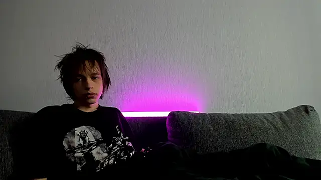Snapshot of Nolan_Sagee chatting on May 13, 2026, 7:28 am Nolan Sagee online show from May 13, 2026, 7:28 am