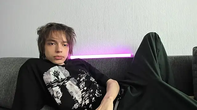Snapshot of Nolan_Sagee chatting on May 14, 2026, 7:37 am Nolan Sagee online show from May 14, 2026, 7:37 am