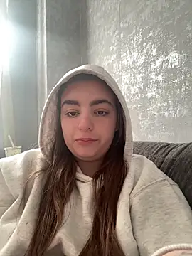 LexiXXoo online show from May 15, 2026, 7:37 am