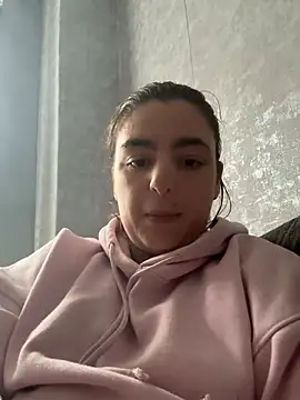 LexiXXoo online show from May 19, 2026, 8:09 am