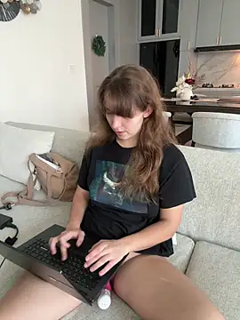 Sarahhh xxx online show from May 31, 2026, 8:54 am