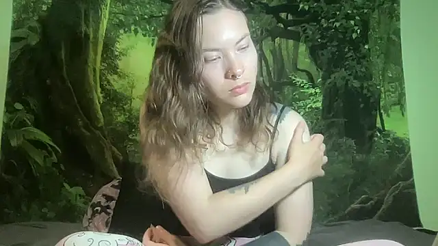 mo0ngoddess online show from April 2, 2026, 3:15 am