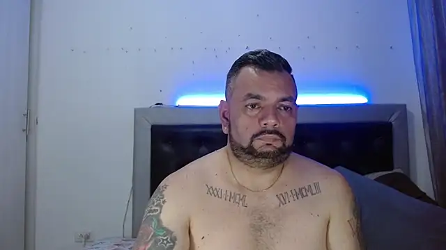 Snapshot of perverseveteranmanxxx chatting on March 1, 2026, 2:02 am perverseveteranmanxxx online show from March 1, 2026, 2:02 am