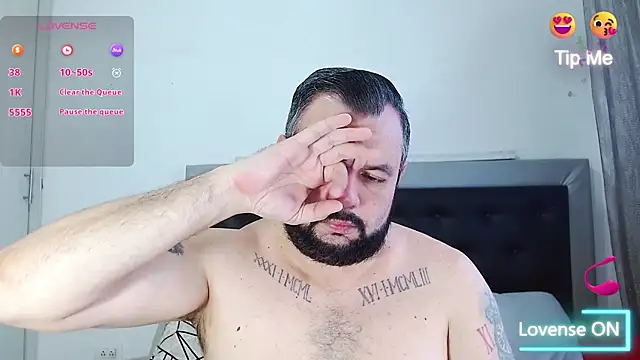 perverseveteranmanxxx online show from May 24, 2026, 8:58 pm