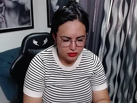 Snapshot of Amazing_Conny chatting on May 31, 2026, 4:31 am Amazing Conny online show from May 31, 2026, 4:31 am