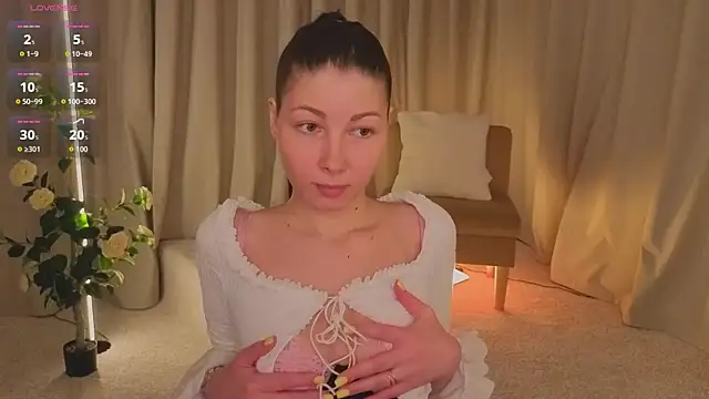 Celestiy online show from May 17, 2026, 3:04 am