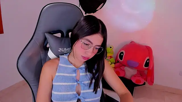 Snapshot of Scarleth_Ferrec chatting on June 17, 2026, 2:18 pm Scarleth Ferrec online show from June 17, 2026, 2:18 pm