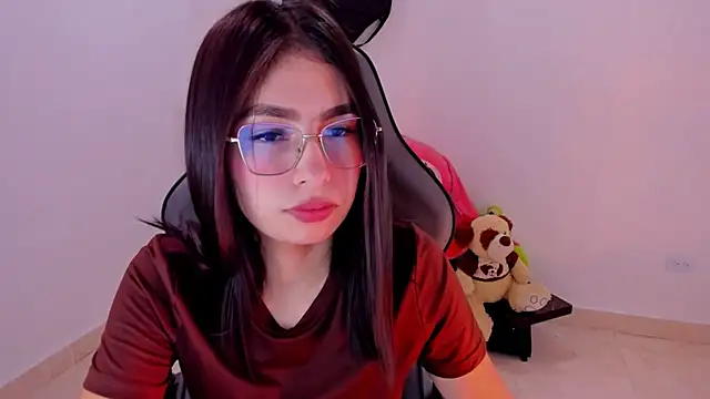 Snapshot of Scarleth_Ferrec chatting on July 12, 2026, 8:33 pm Scarleth Ferrec online show from July 12, 2026, 8:33 pm