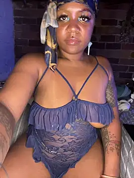 angelbby  online show from June 10, 2026, 5:18 am