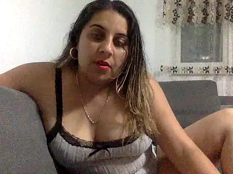 Snapshot of Antoniasweet chatting on May 11, 2026, 7:22 pm Antoniasweet online show from May 11, 2026, 7:22 pm