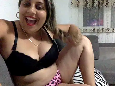 Snapshot of Antoniasweet chatting on May 16, 2026, 6:50 pm Antoniasweet online show from May 16, 2026, 6:50 pm