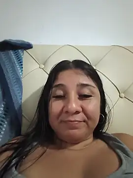 Snapshot of noemy-25 chatting on May 31, 2026, 1:25 am noemy-25 online show from May 31, 2026, 1:25 am