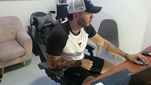 Thiago 420 online show from May 28, 2026, 11:02 pm