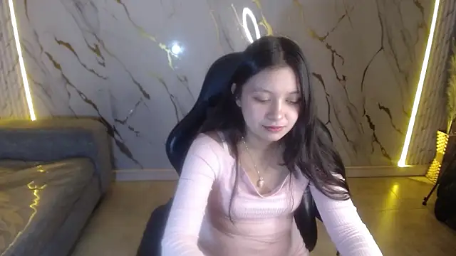 Snapshot of HoneyDoll_tf chatting on May 22, 2026, 1:28 pm HoneyDoll tf online show from May 22, 2026, 1:28 pm