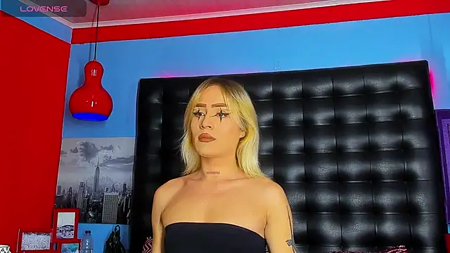 Snapshot of Domina_Diosaa chatting on May 28, 2026, 3:48 am Domina Diosaa online show from May 28, 2026, 3:48 am
