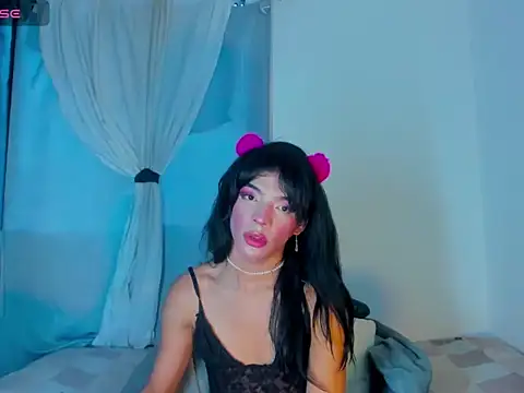 Snapshot of briyit_doll_x chatting on May 24, 2026, 11:10 pm briyit doll x online show from May 24, 2026, 11:10 pm